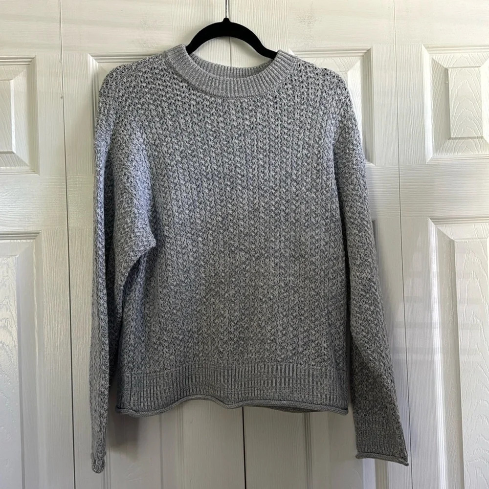 Universal Thread Gray/Blue Knot Sweater size S